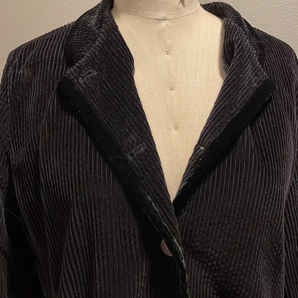 J Jill long sleeve corduroy blazer dark plum - Picture 2 of 7